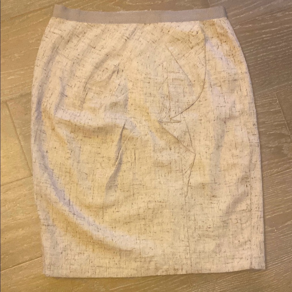 NWOT Elie Tahari Tweed Variegated Pleated Ruffled Tan Beige Work Career Skirt 6